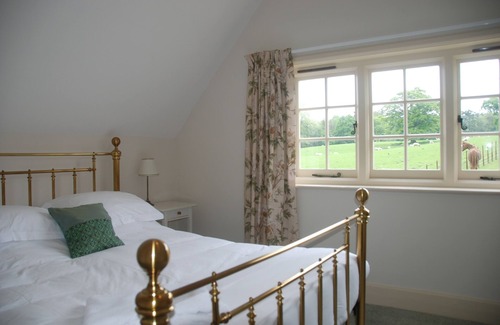 Caersws House | Stylish and classic 3 bedroom house