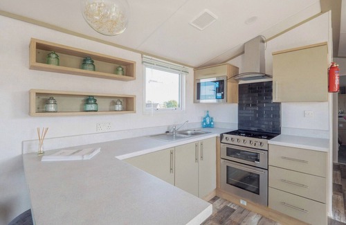 Laurencekirk House | Stylish and comfortable holiday home featuring your own private hot tub.