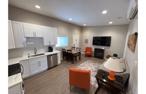 Brighton Apartment | Stylish and cozy 2 bed