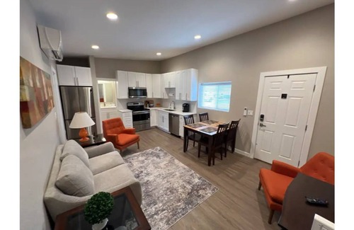 Brighton Apartment | Stylish and cozy 2 bed