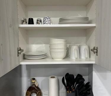 Lynnwood Ridge Apartment | Stylish and Cozy Guest Suite