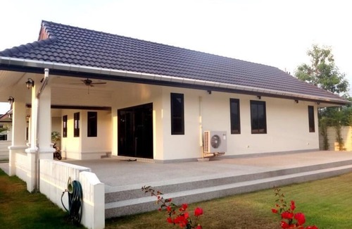 Khuekkhak House | STYLISH AND EXCLUSIVE HOUSE IN QUIET AREA