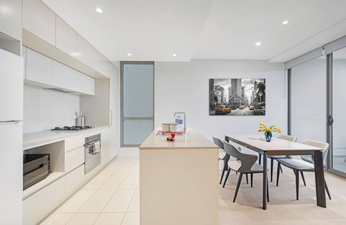 Burwood Apartment | Stylish and free parking 2b2b@Burwood