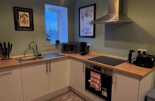 Chorlton-cum-Hardy Apartment | Stylish and Cosy Apartment just outside Manchester City Centre