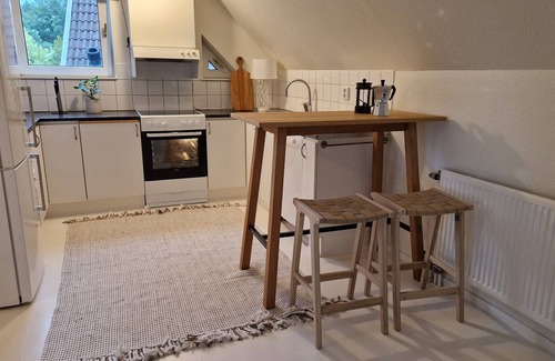 Skanor Apartment | Stylish and Inviting Beach Getaway in Falsterbo
