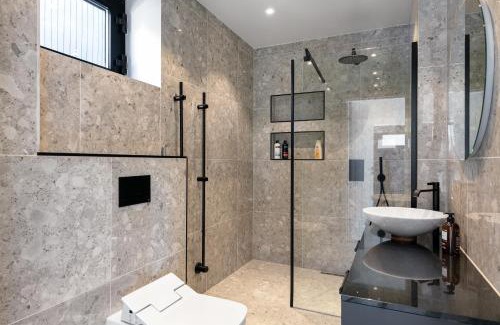Kista Villa | Stylish and spacious family home