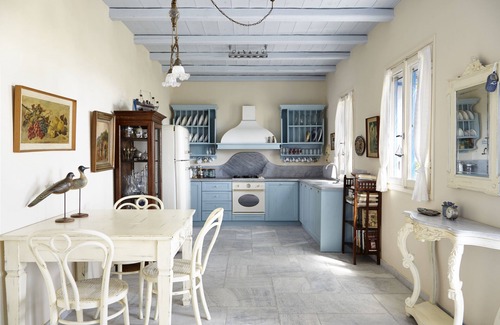 Tinos Town House | Stylish and traditional cycladic house