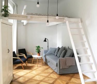 Mala Strana Apartment | Stylish apartment 5 mins from the Charles Bridge