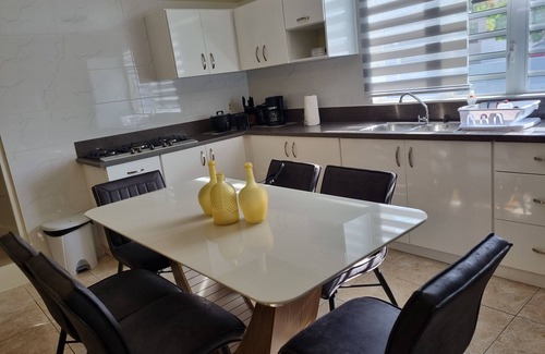 Brievengat Apartment | Stylish apartment B