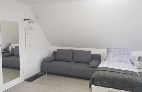 Steinenbronn Apartment | Stylish apartment near the airport/fair