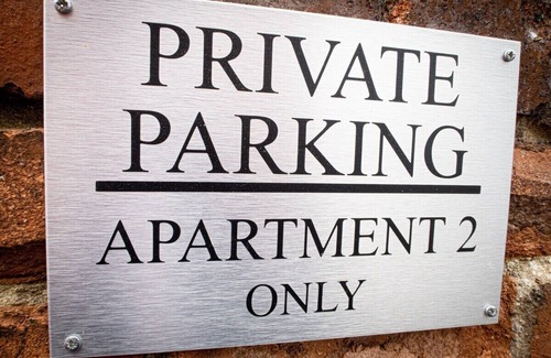 Prestatyn Apartment | Stylish Apartment Close to Beach & Town Centre