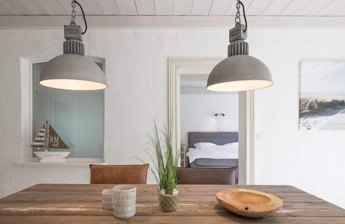 Wobbenbull Apartment | Stylish apartment in a charming village