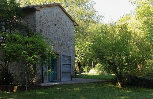 Boccheggiano Apartment | Stylish apartment in an old Tuscan country house