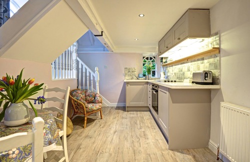 Grosmont Apartment | Stylish apartment that combines contemporary chic with character and comfort