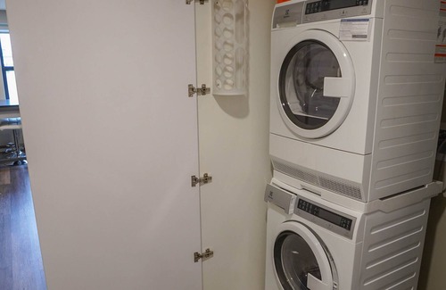 Grand Rapids Apartment | Stylish Apartment Downtown - Perfect for Long Stays