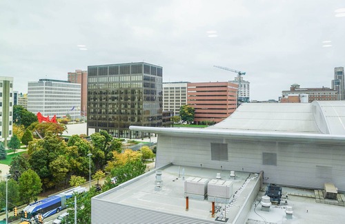 Grand Rapids Apartment | Stylish Apartment Downtown - Perfect for Long Stays