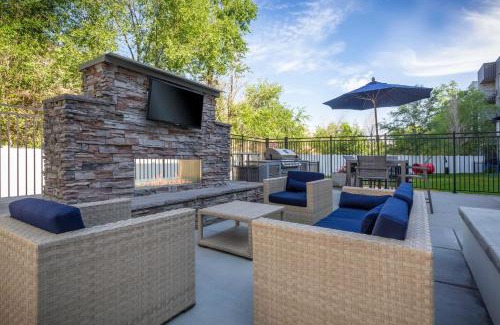 Fairpark Apartment | Stylish Apartment Close to Attractions