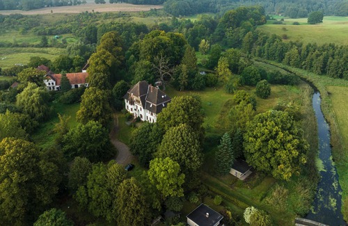 Bruel Apartment | Stylish apartment with 208 sqm in country house villa for up to 10 people
