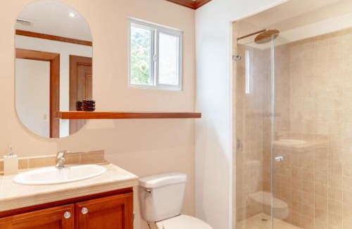Herradura Apartment | Stylish Apartment w/Hotel Amenities @ Los Sueños
