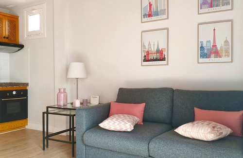 Brena Baja Apartment | Stylish apt "Isla Bonita" with sea view balcony