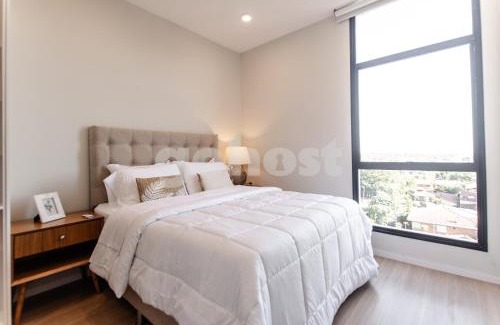 Asuncion Apartment | Stylish Apt Minutes From Shopping Mcal Lopez