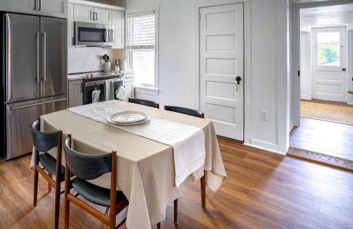 Lewisburg Apartment | Stylish Apt Walk to Shops, Dining, and Bucknell