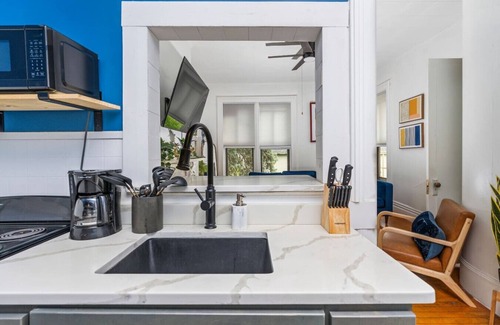 Newtonville Apartment | Stylish Apt with Lots of Natural Light