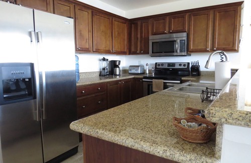 La Paz Villa | Stylish Beach Villa, Long Sunsets, Views from Every Room, Steps to Beach