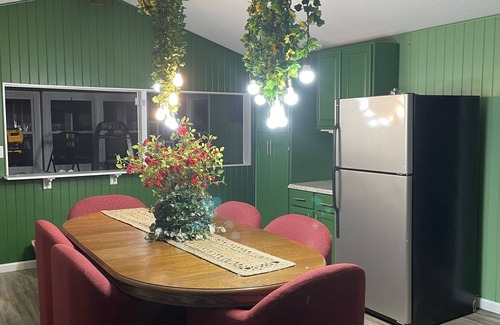Bass Lake Cottage | Stylish BOHO Cottage at Bass Lake