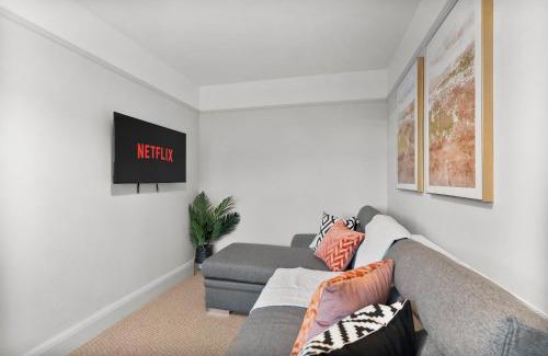 Hanham House | Stylish Boutique House - Garden