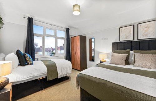 Hanham House | Stylish Boutique House - Garden