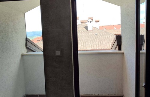 Shiligarnika Apartment | Stylish brand new 1-bedroom apartment in awesome Bansko with AC, WiFi