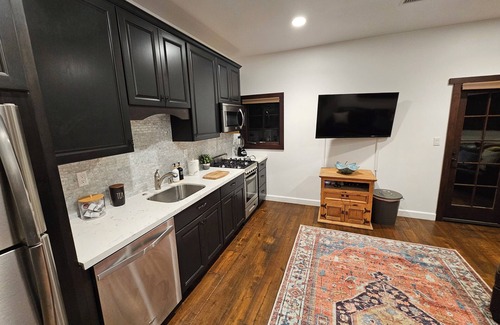 East Canyon Cottage | Stylish Casita In Escondido