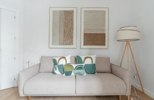 Goya Apartment | Stylish Central -4bedrooms 2bathrooms-Salamanca