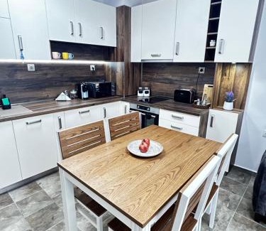 Varna City Centre Apartment | Stylish Central Apartment with Parking Option by ApartMAX