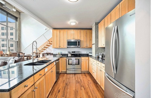Capitol Hill Apartment | Stylish City Loft | Walk to Dining & Shops