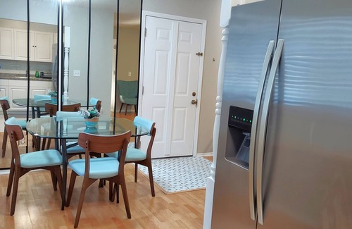 Temple Terrace Condo | Stylish & comfy 2 bedroom condo centrally located