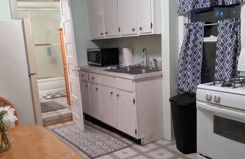 Silvis Apartment | Stylish, comfy loft near town and The Rust Belt