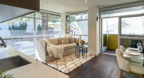 Downtown Apartment | Stylish Condo By The Beach
