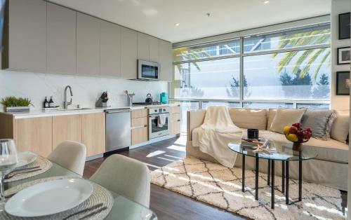 Downtown Apartment | Stylish Condo By The Beach