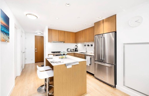 Mount Pleasant Apartment | Stylish condo in Olympic Village