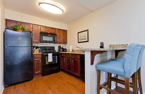 Melrose Condo | Stylish Condo In Trendy 12South