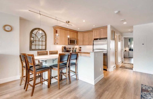 Avon Condo | Stylish Condo Just 700 ft. from Beaver Creek Gondola