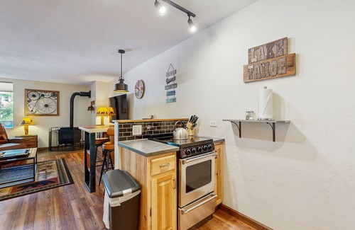 South Lake Tahoe Condo | Stylish Condo - Private Beach Access, Shared Hot Tub, Pools, Marina & Firepit