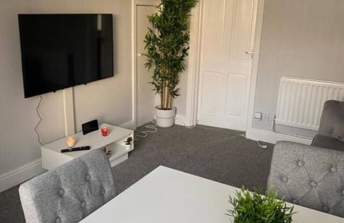 Belfast Apartment | Stylish & Convenient
