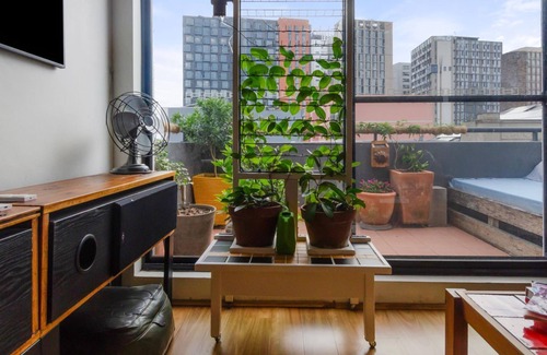 Redfern Apartment | Stylish & Convenient Stay in Central Redfern