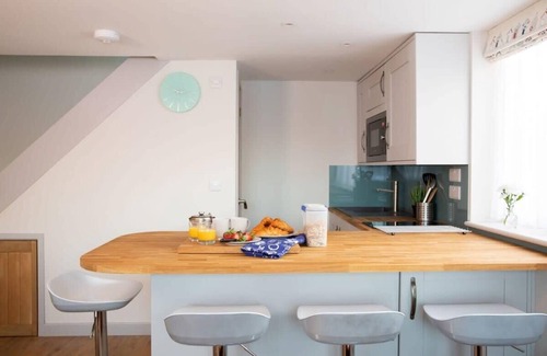 Itchenor House | Stylish & cosy annexe in pretty sailing village