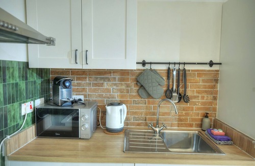 Gzira Apartment | Stylish & cosy apartment near seafront LGAL1-1