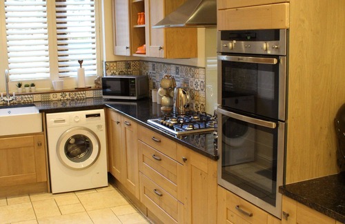Bakewell Cottage | Stylish Cottage inc breakfast, sleeps 6