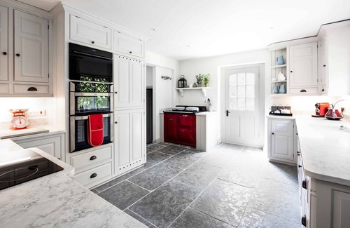 Highmoor Cross House | Stylish Country Cottage, Henley, Oxfordshire